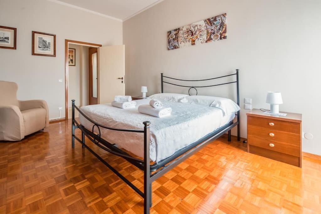Valmara Aretina House In *